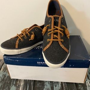 Women’s Sperry Seacoast Varsity Graphite size 10 Loafers